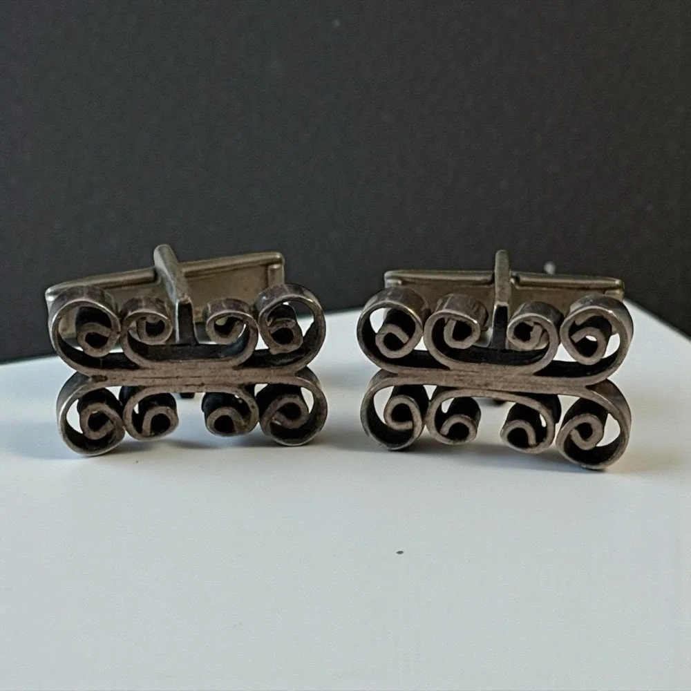 VTG Taxco Mexico Cufflinks Sterling Silver 925 Unique Open Scroll Loop Design‎